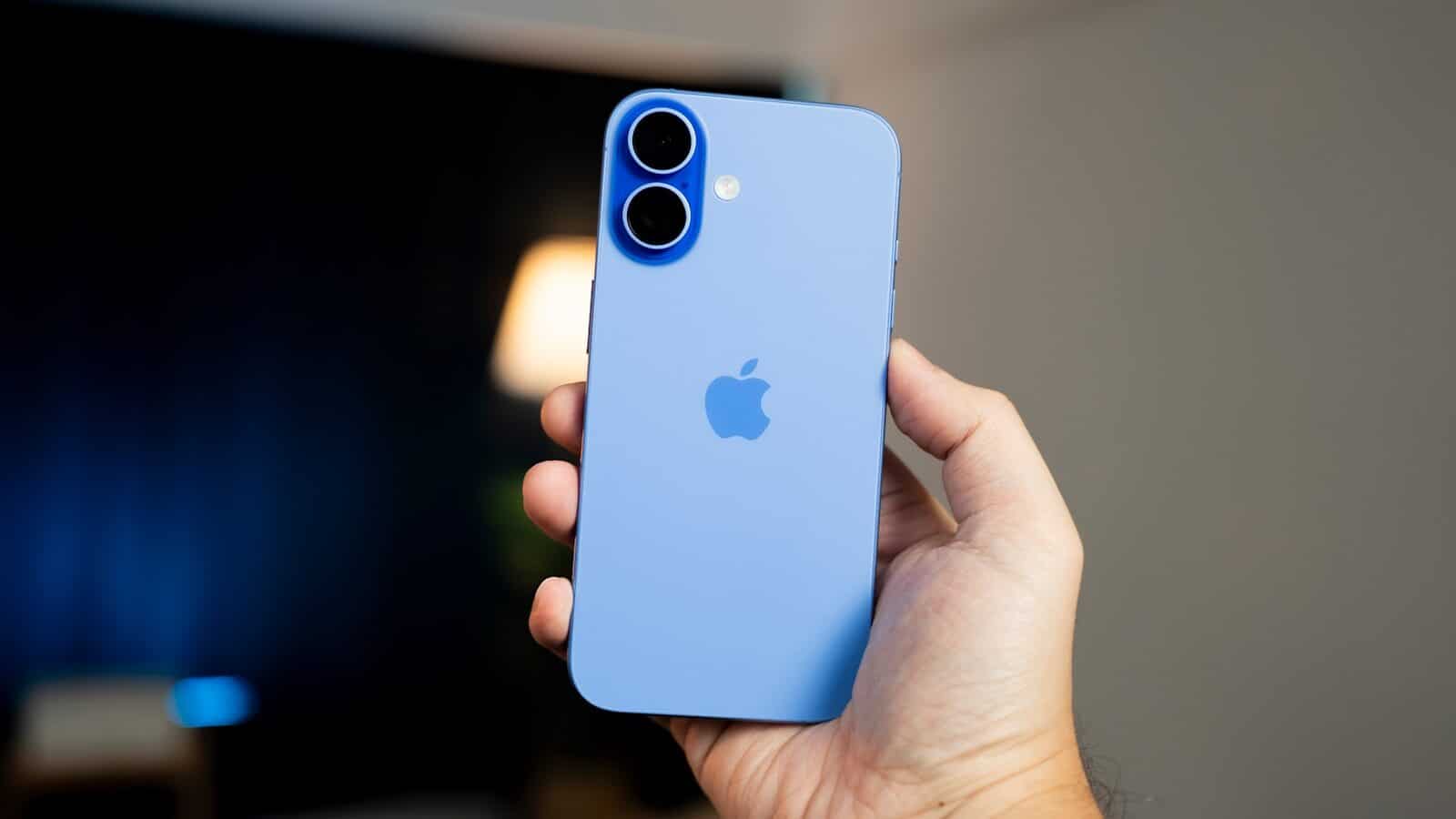 Apple’s 20th anniversary iPhone rumor points to a quad-curved display and a new push for an all-screen look