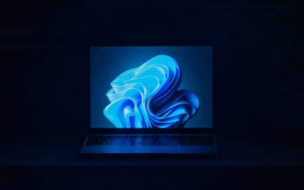 Windows 11 Screen Tint spotted in preview builds: a new eye-comfort control beyond Night Light