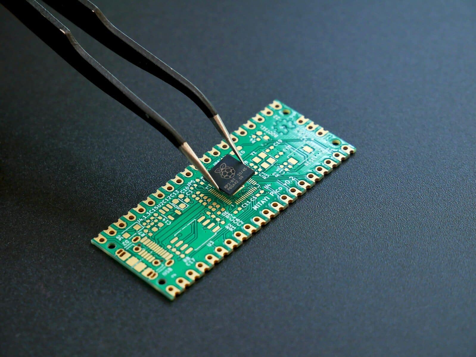 US-Taiwan semiconductor deal nears announcement: tariff cut tied to 500 billion dollars in chip investment pledges