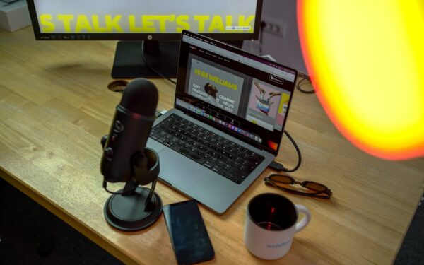 A beginner’s guide to USB microphones for clearer calls, videos and streams