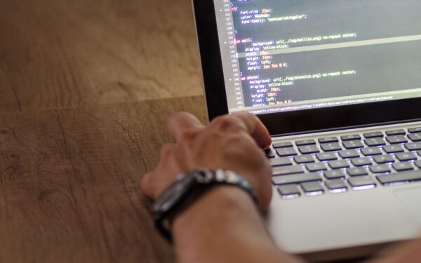 Beginner mistakes people make with AI text generators and how to avoid them