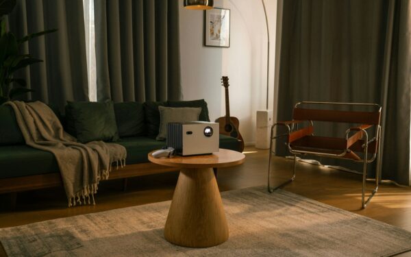 Guest mode in your smart home: how to let others in without losing control