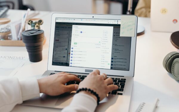 How AI email assistants can clean up your inbox without creating new problems