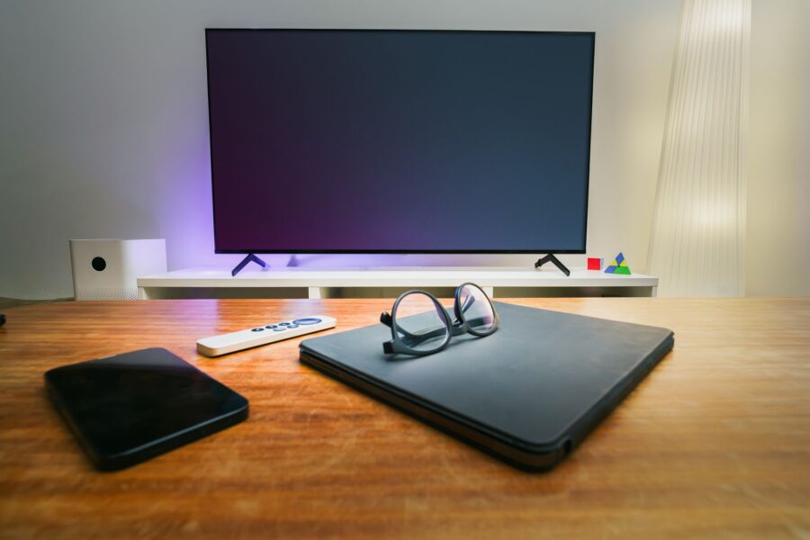 Smart home living