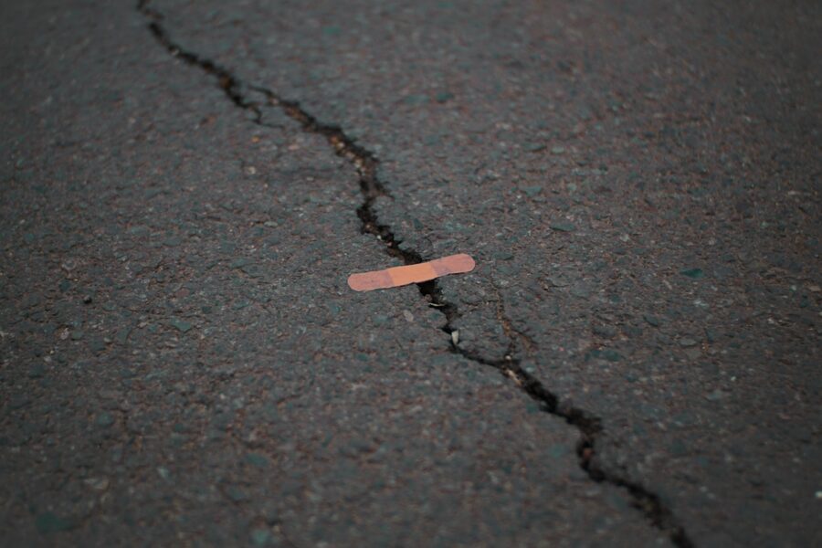 Self healing concrete