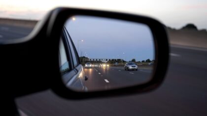 How blind spot monitoring works and how to use it without losing focus