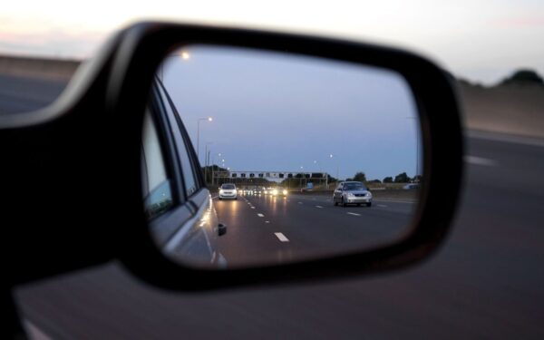 How blind spot monitoring works and how to use it without losing focus