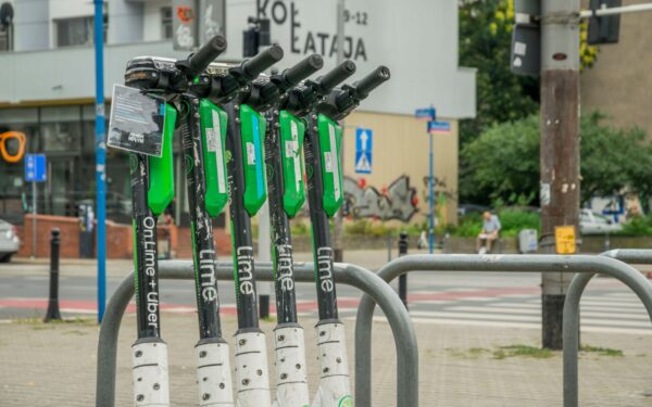 How electric scooter sharing is quietly reshaping short city trips