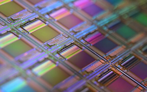 How lab-on-a-chip technology is shrinking medical tests and changing diagnostics
