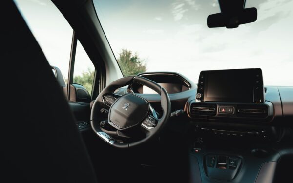 How lane keeping assist really works on modern cars and how to use it safely