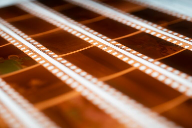 Flexible electronic film