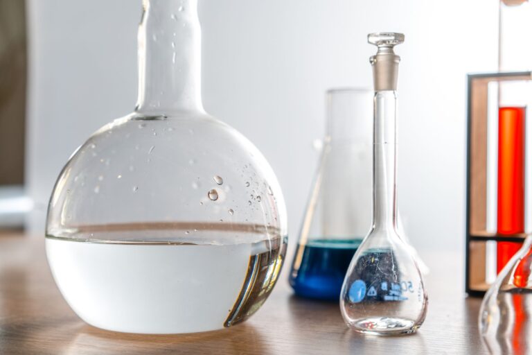 Nanoparticles solution laboratory