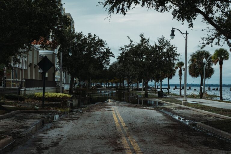 Urban subsidence cracked