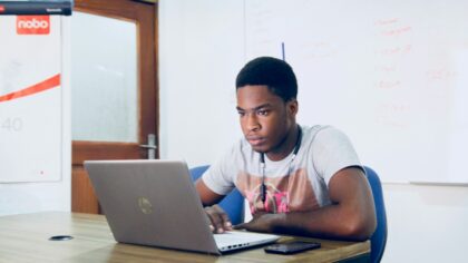 How students can responsibly use generative AI for homework, research and exams