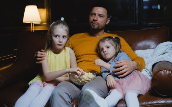 How to build a cozy movie night setup at home without expensive gear