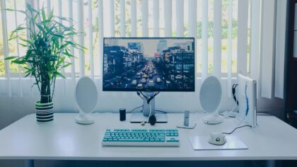 How to choose the right computer speakers for better everyday listening
