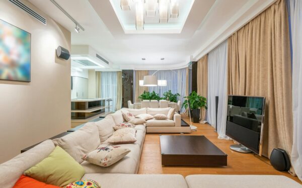 How to choose the right soundbar for your TV and room size