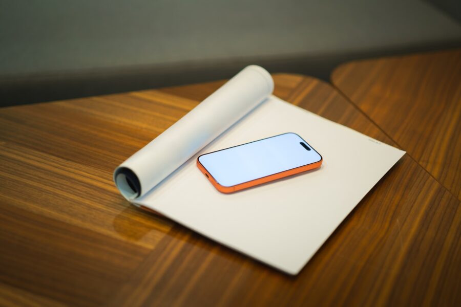 Smartphone cleaning microfiber