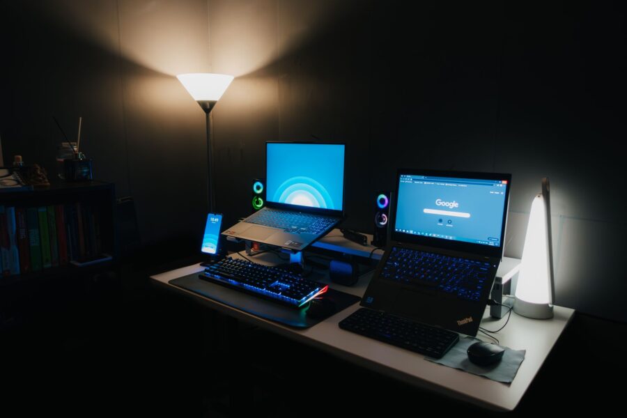 Gaming laptop desk