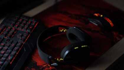 How to get cleaner audio in games with any microphone, from budget headsets to USB mics