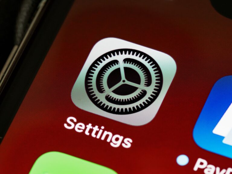 Phone location settings