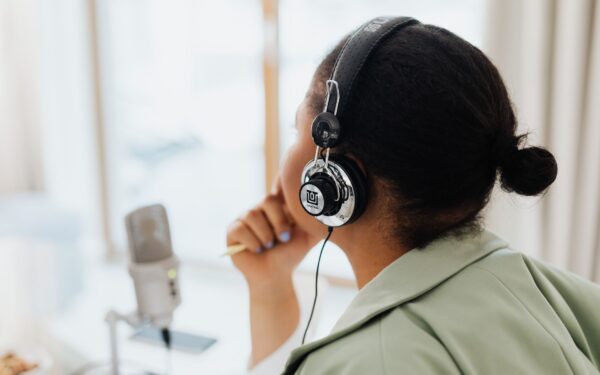 How to make podcasts easier to follow with simple listening tweaks