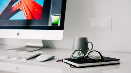 How to organize your desktop apps into simple, reliable workflows