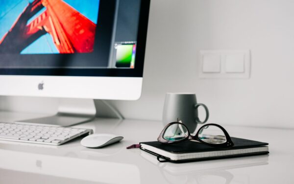 How to organize your desktop apps into simple, reliable workflows