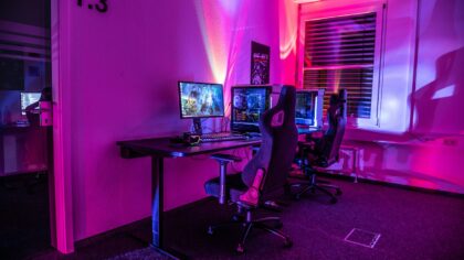 How to pick a gaming chair that supports your back, posture and long sessions
