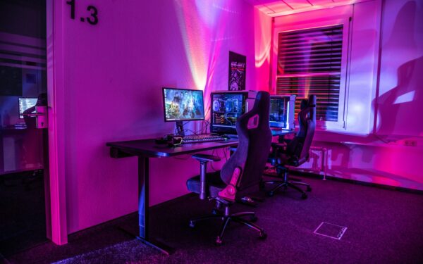 How to pick a gaming chair that supports your back, posture and long sessions