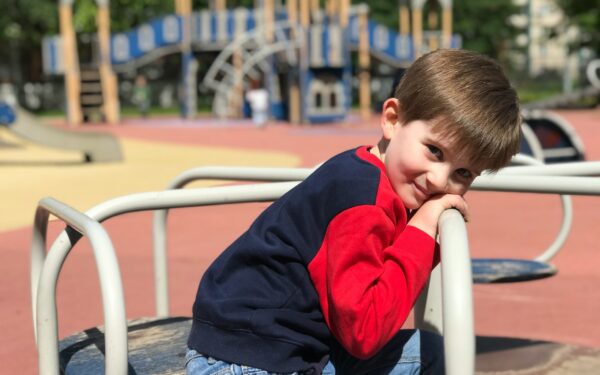 How to set up kid-friendly wearables that support health without constant surveillance