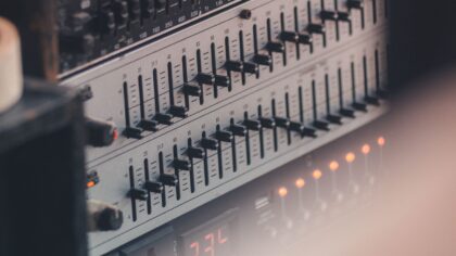 How to use equalizer settings to get clearer audio from any device