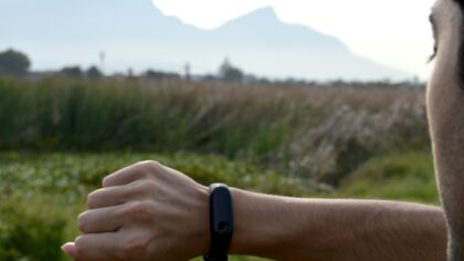 How to use GPS sports bands to track outdoor workouts without a full smartwatch