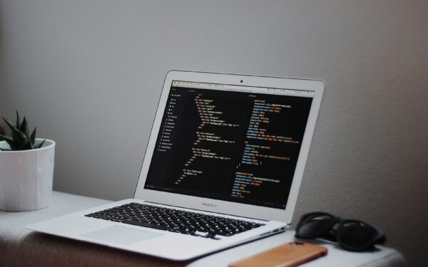 How to use open-source research tools to keep complex projects under control
