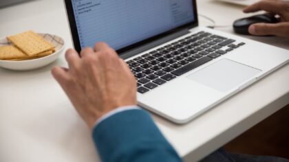 How to use spreadsheet templates to organize projects and save time