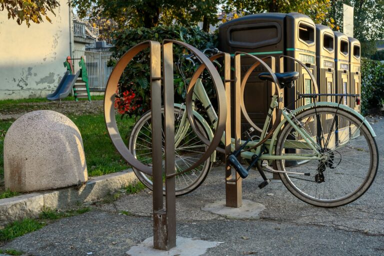 Urban e-bike parking