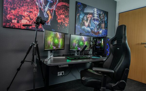 Latency myths in gaming: what delay really is and how to keep it under control