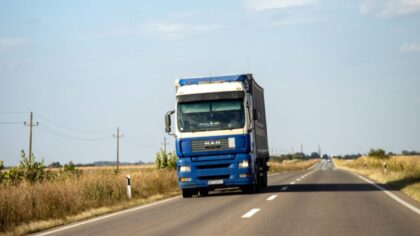How adaptive cruise control changes long-distance driving and what drivers need to know