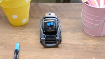 How AI in smartphones is quietly becoming your everyday assistant