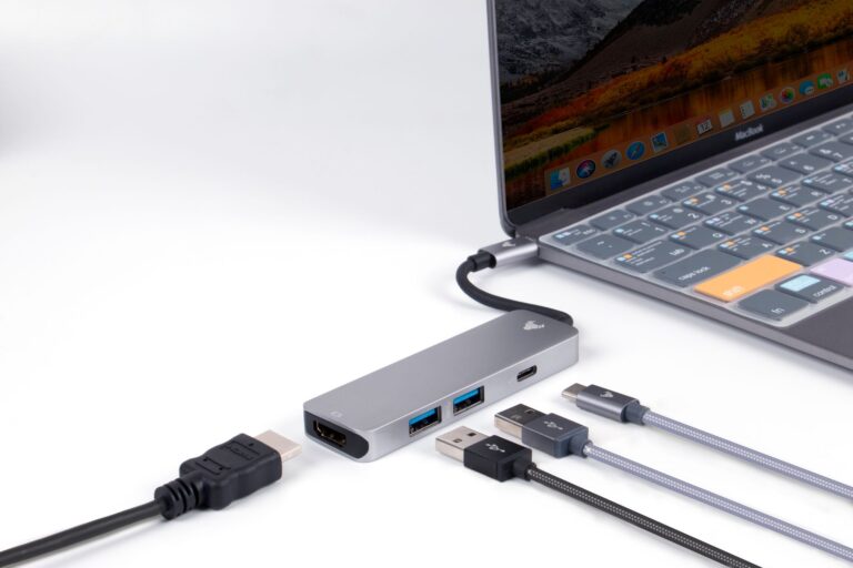 Usb docking station