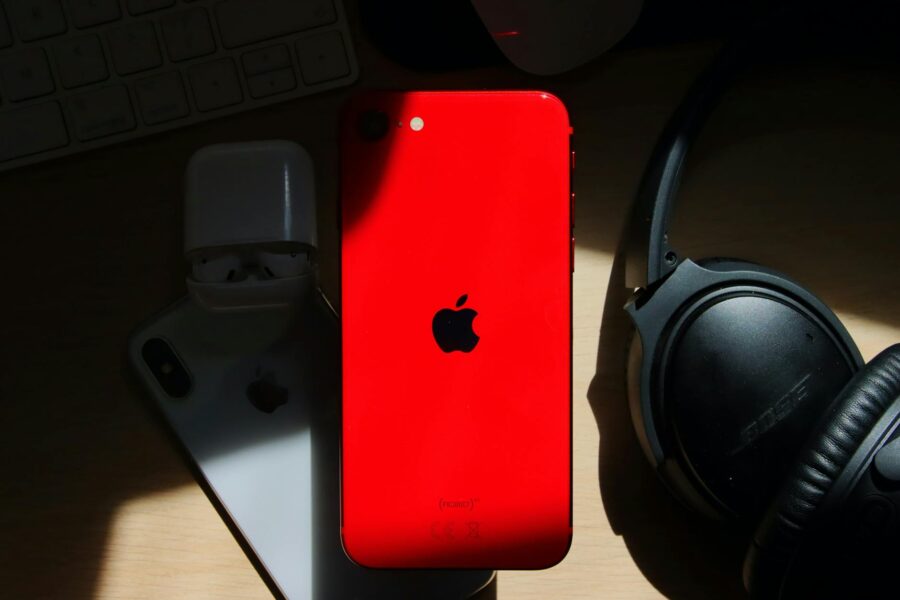 Wireless headphones smartphone