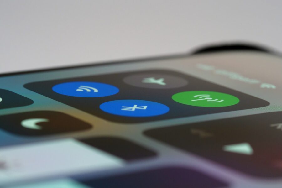 Smartphone bluetooth audio