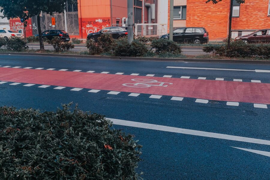 Car bicycle lane