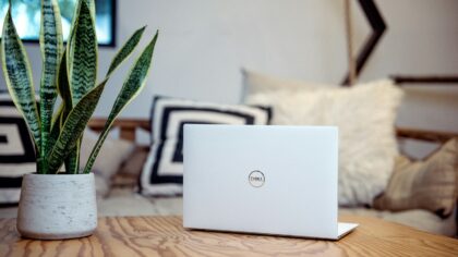 Everyday Wi‑Fi safety: how to use home and public networks without putting your data at risk