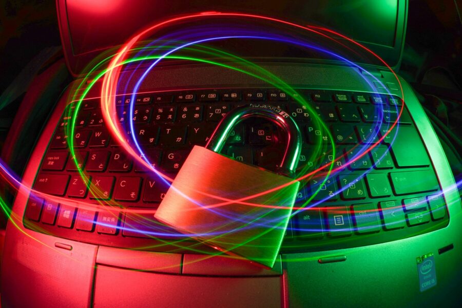 Laptop screen cybersecurity