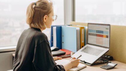 How AI spreadsheet assistants can turn messy data into clear decisions