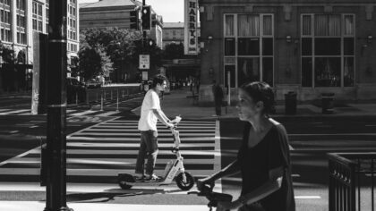 How geofencing helps shared e-scooters and e-bikes fit more safely into city streets