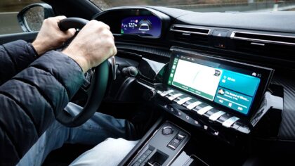 How hybrid car modes really differ and how to choose the right one on the move