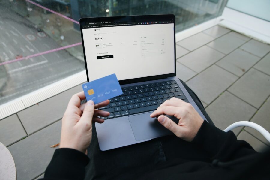 Smartphone laptop credit