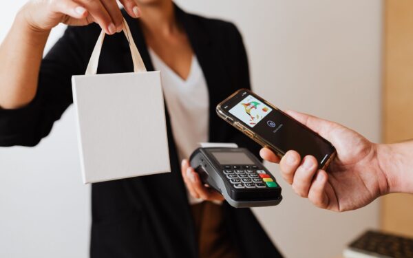 How to make mobile payment apps work smoothly every day